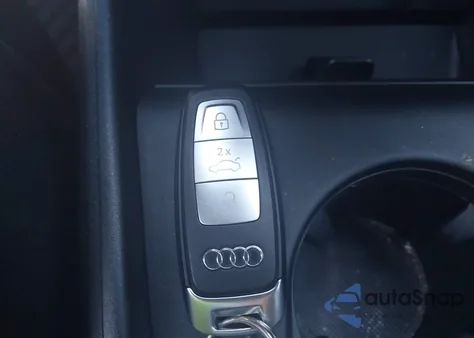 2023 Audi Q4 E-Tron Premium Plus 50 Quattro z USA, uszkodzony, nr VIN WA1L2BFZ7PP029516